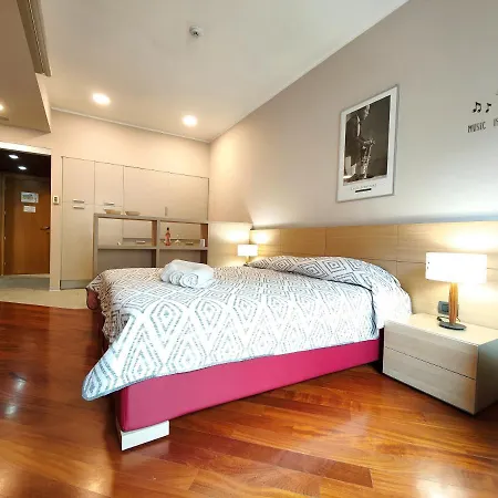 Hostdomus - Fine Apartment *