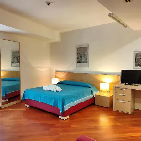 Hostdomus - Fine Appartamento