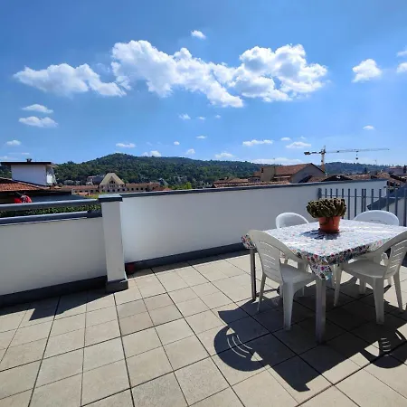 Hostdomus - Fine * Turin