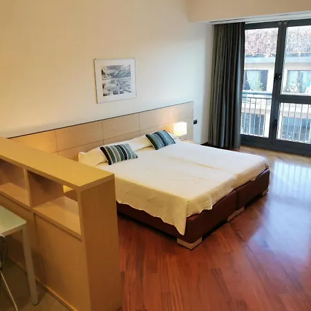 Hostdomus - Fine Apartment Turin