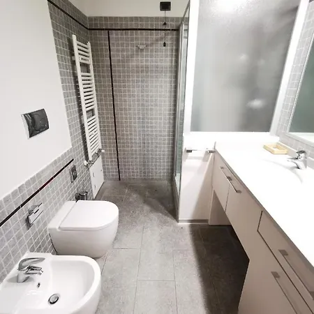 Apartment Hostdomus - Fine Turin