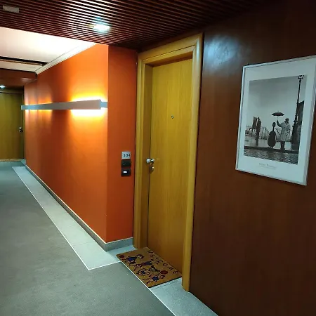 Hostdomus - Fine Turin