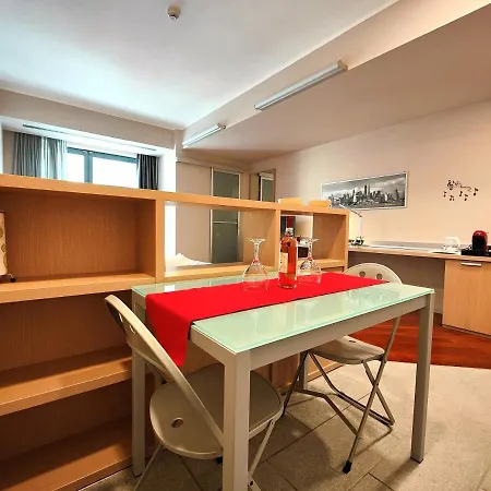 Apartment Hostdomus - Fine *